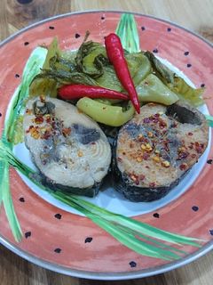 Hình của món Cá Ngừ Kho Dưa Cải.