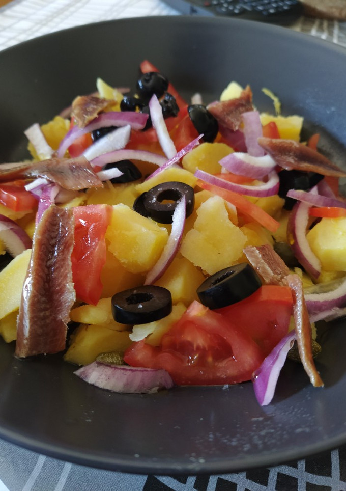 Una foto de 🥗 Ensalada Pantesca