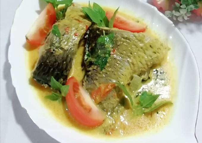 622.Curry / Kari Ikan Mas Kemangi