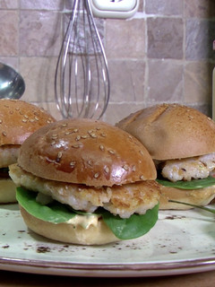 Una foto de Hamburguesas de gambas al pil-pil