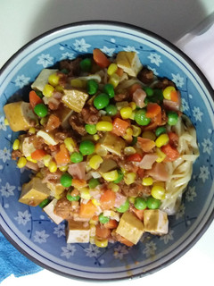 簡易肉醬乾拌麵 的食譜成品照片