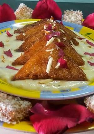 A picture of Shahi tukda.