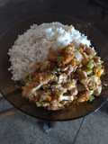 Salteado Criollo de Pollo y Vegetales