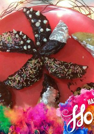A picture of Chocolate Ghujiya.