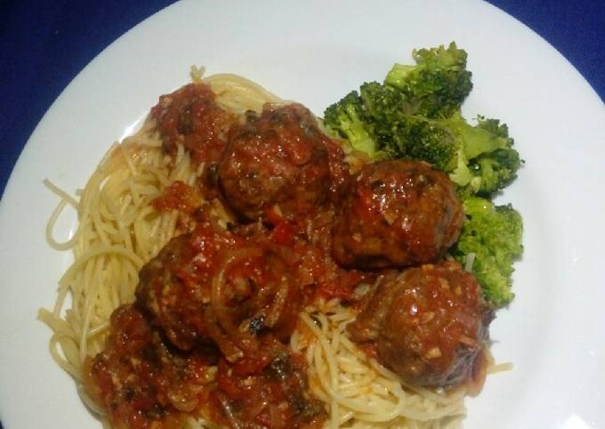 Spaghetti Bolognese & broccoli