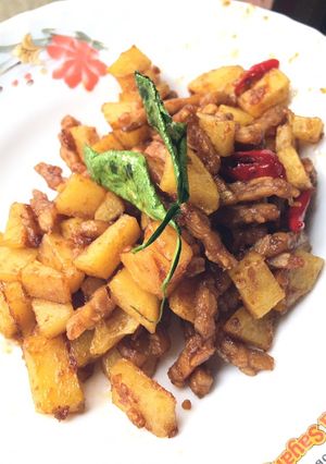 Foto resep Oseng kentang tempe pedas manis
