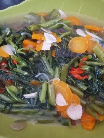 Cara Gampang Menyiapkan Tumis Kangkung Wortel yang Sempurna