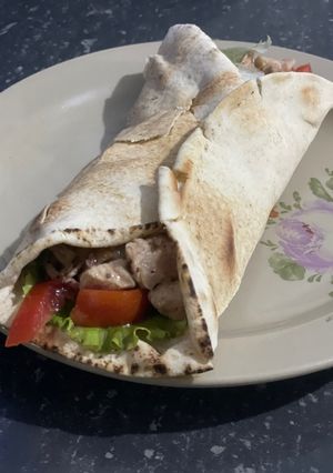Una foto de Fajitas de pollo y vegetales 🌯