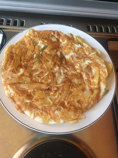 A picture of Chips with eggs (version 2).