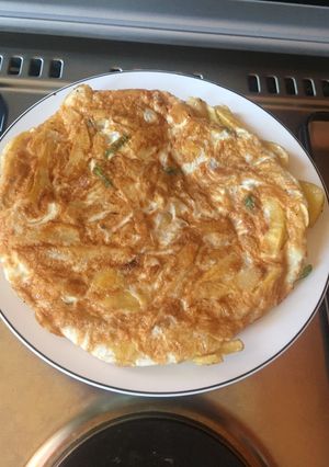 A picture of Chips with eggs (version 2).