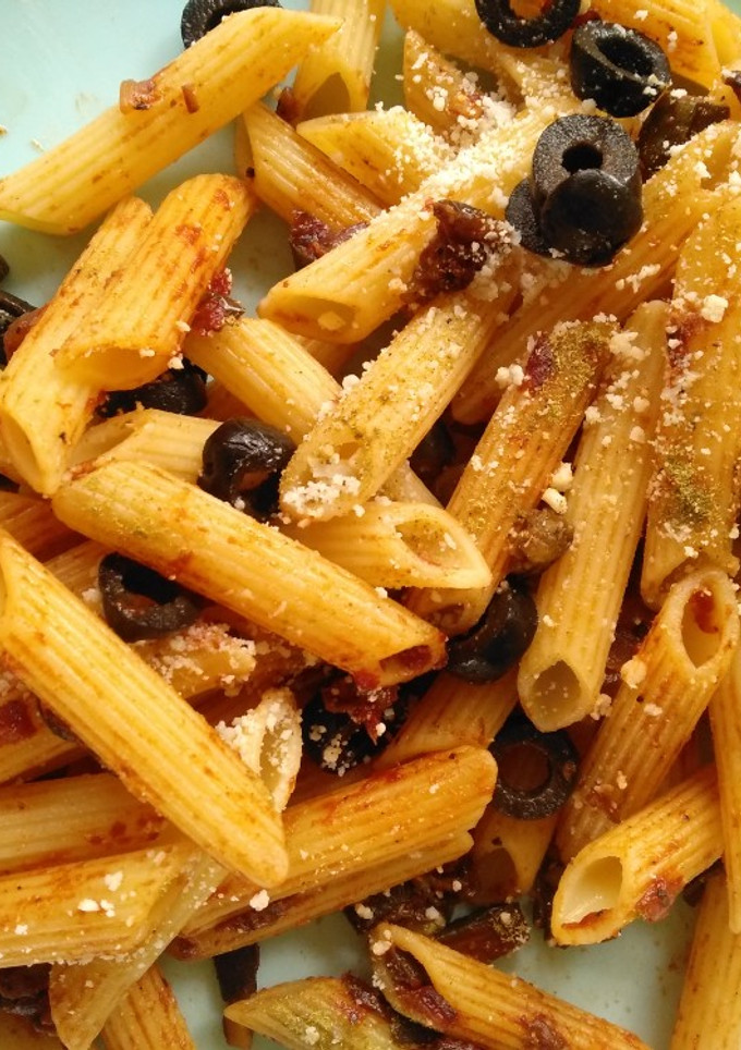 Una foto de Pasta con berenjenas