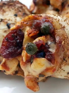 A picture of Chicken Roll Up With Cranberry And Cheese.