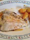 Filetes de Rodaballo al horno con papas cocidas