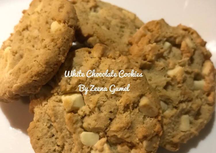 Steps to Make Perfect White chocolate cookies
