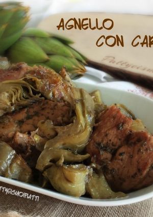 Foto di Agnello con carciofi cotto in padella
