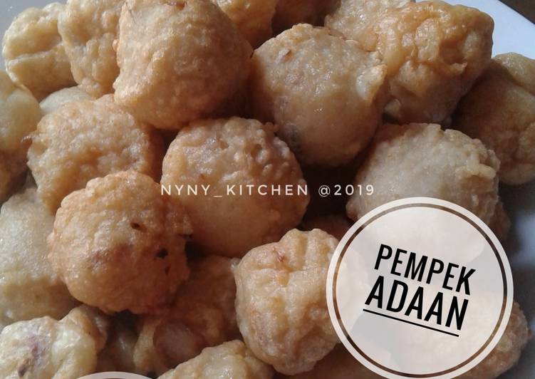 Pempek Adaan