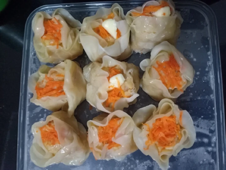 Langkah Mudah untuk Membuat Resep  Siomay ayam udang yang Bikin Ngiler, Enak Banget