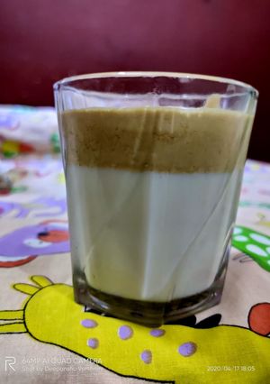 A picture of Dalgona coffee.
