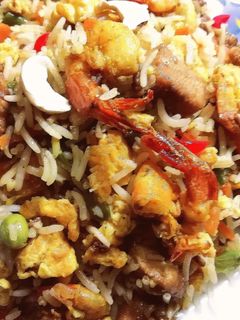 মিক্সড ফ্রাইড রাইস রেসিপির প্রধান ছবি