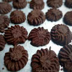 A picture of Semprit coklat ncc.