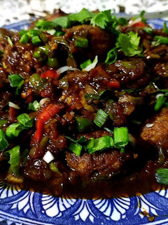 વેજ. મંચુરિયન (Veg. Manchurian Recipe In Gujarati) રેસીપી મુખ્ય ફોટો