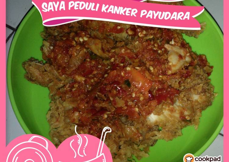 Ayam geprek ala bunda.