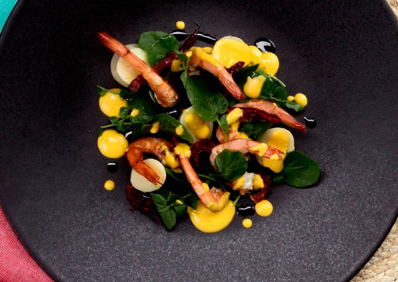Heart of palm, shrimp, watercress and Spanish tomato salad with extra virgin olive oil