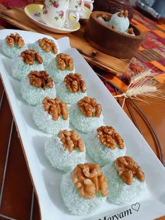 عکسی از دستور باسلوق ژله ای گردویی