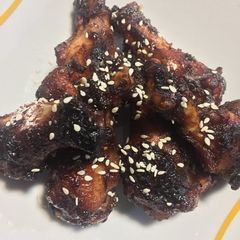 A picture of Hot Barbecue Chicken Wings.