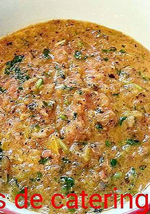 Una foto de Salsa asada!