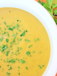 A picture of Roasted garlic and vegetable soup.