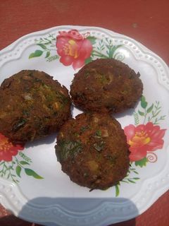 ஆலு மட்டர் டிக்கி செய்முறை முக்கிய புகைப்படம்
