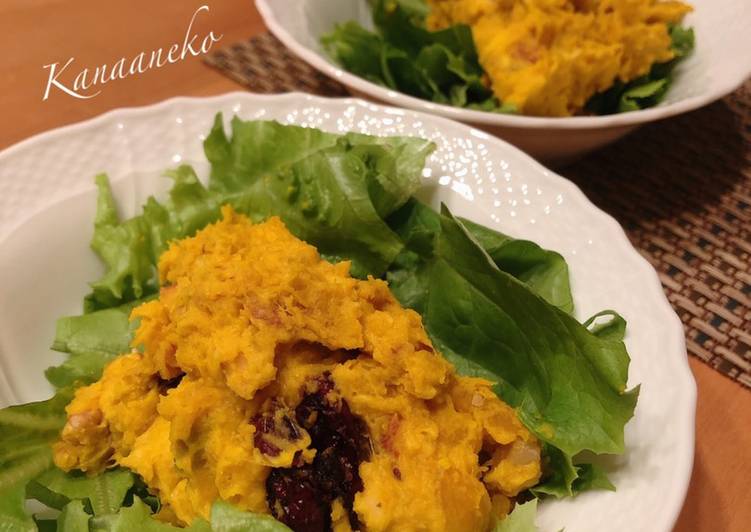 Mashed Pumpkin Salad with Nuts