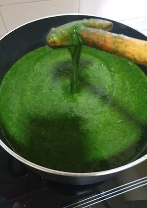 صورة لوصفة ملوخية مفروكة (خضرا)