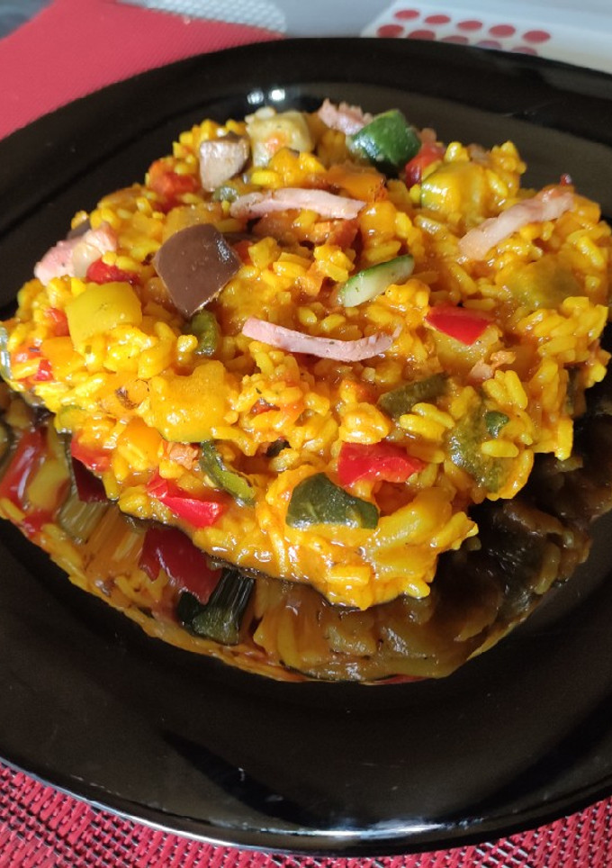 Una foto de Arroz con verduras y bacon en 14 minutos
