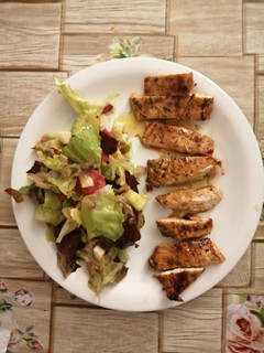 Foto di Pollo al balsamico con insalata a modo mio