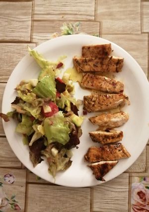 Foto di Pollo al balsamico con insalata a modo mio