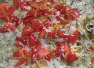Una foto de Pasta al horno con crema de brócoli. (Plato veggie)