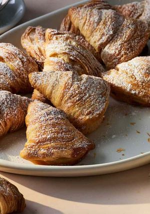 A picture of Sfogliatelle.