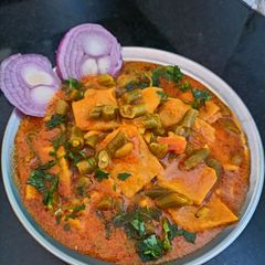 A picture of Fansi dhokli sabzi.