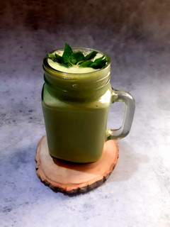 A picture of Mint lassi.