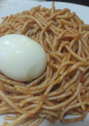 A picture of Spagetti amd egg.