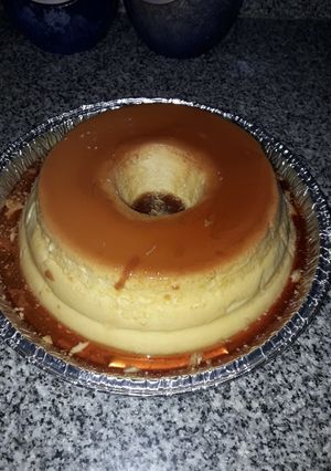 Una foto de Flan casero con huevos de campo