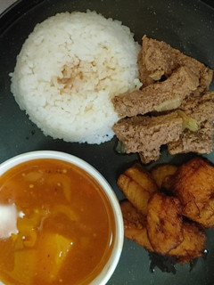Una foto de Bistec encebollado