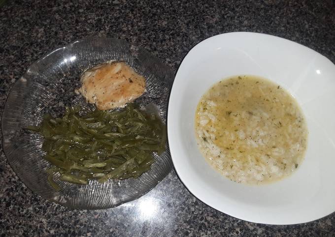Steps to Prepare Award-winning Buttery rice soup recipe w/ chicken breast &amp;green beans
