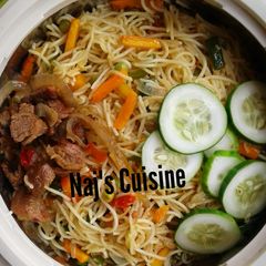 A picture of Stir fried spaghetti.