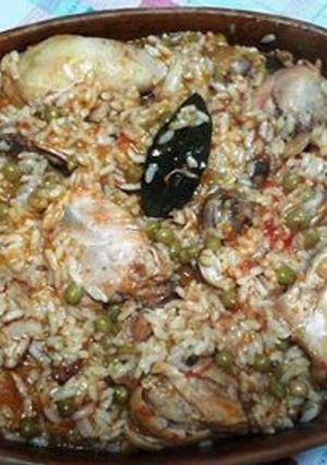 Una foto de Arroz con pollo