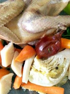 Tyúkhúsleves, rövid lábú tyúkból recept fotója
