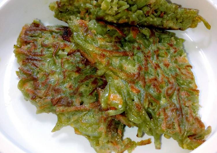 Resep: SempurnaMartabak Mie Bayam Organik MPASI 16+