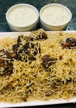 A picture of Beef pulao.
